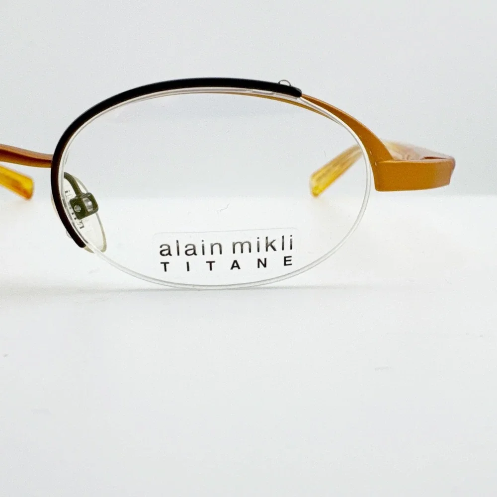 NEW Alain Mikli Titane Oval Eyeglasses Women Amber Brown 41mm France‎